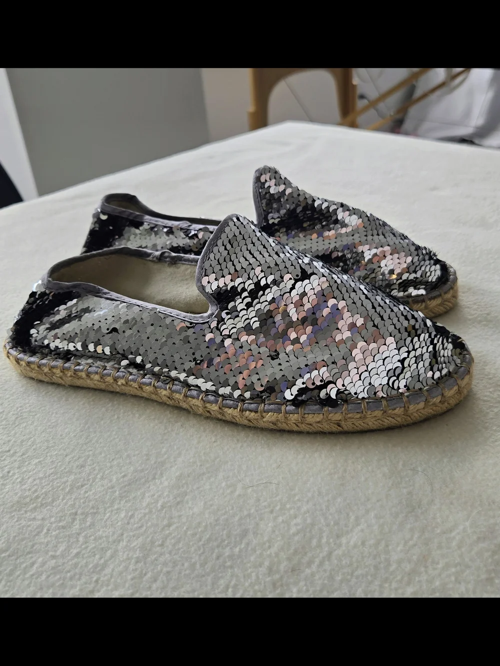 Esmara Reversible Sequin Espadrille-Style Flats – Silver/Black – Size 38 (US 7)